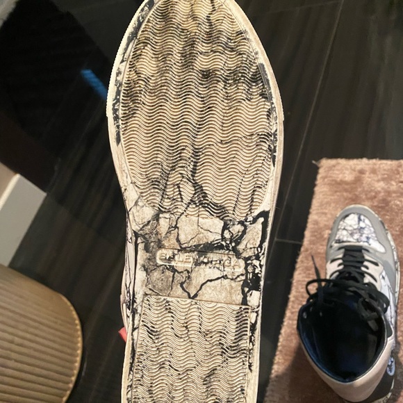 Beautiful Balenciaga Sneakers marble print - Picture 4 of 6